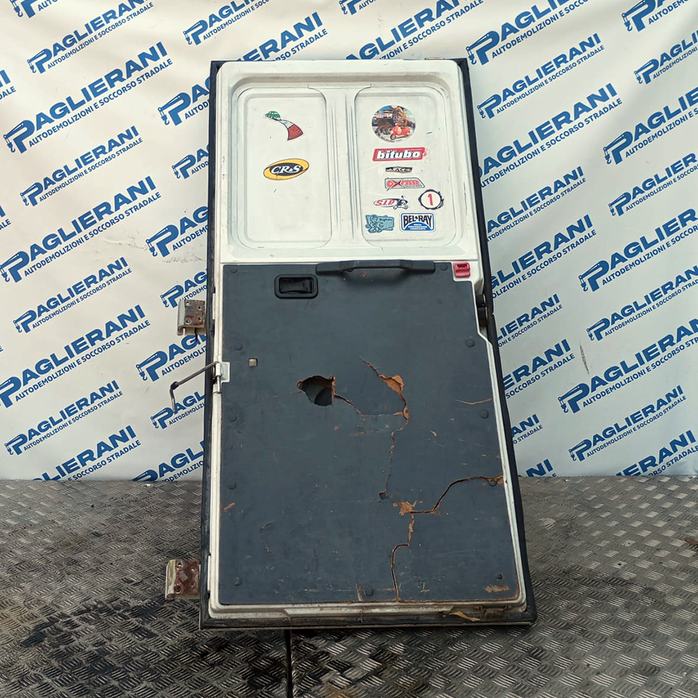 Porta Portiera Sportello Posteriore Originale Destro DX Mercedes-Benz MB100 1981-1996 Bianco
