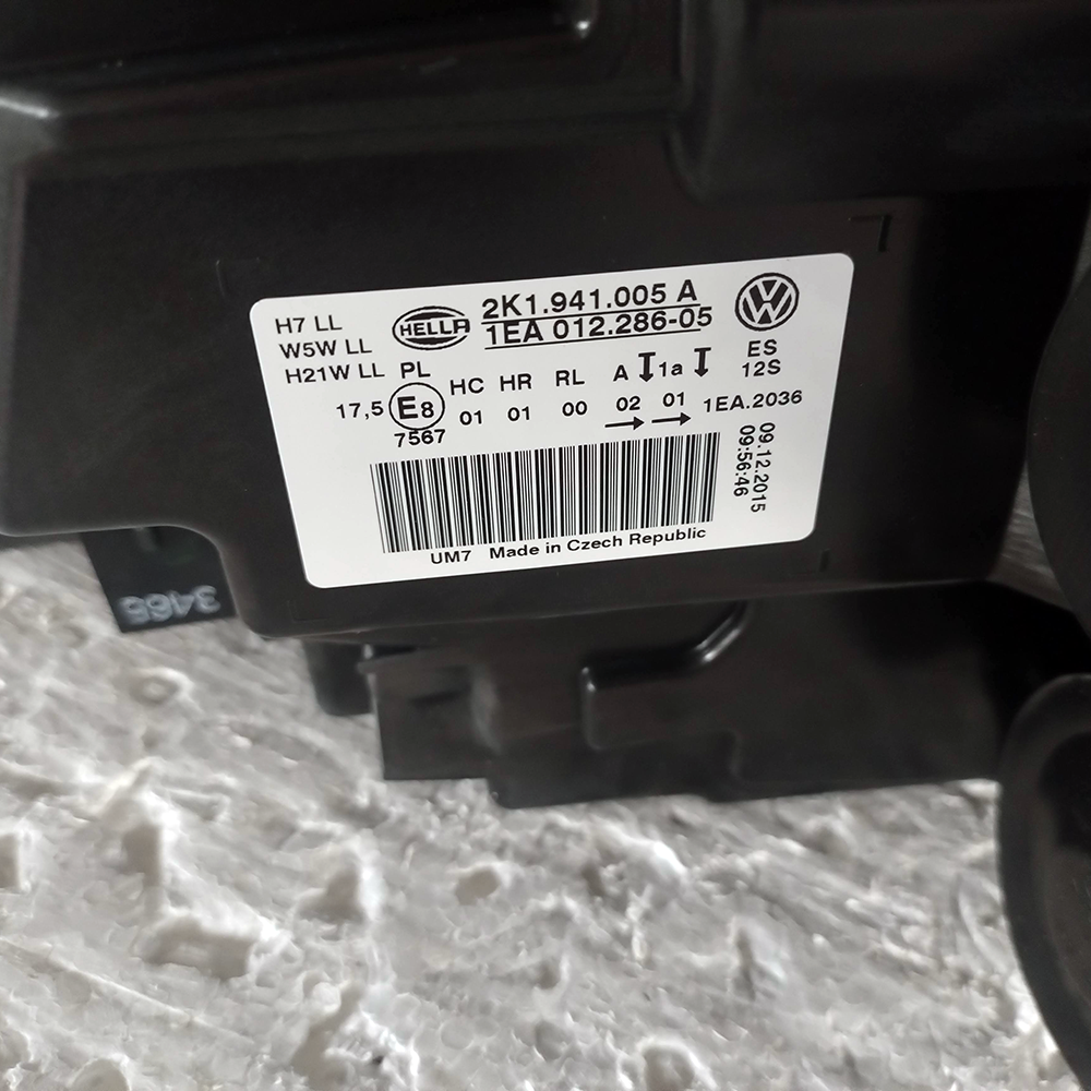 Original HELLA Left Front Light Volkswagen Caddy 2015 2K1941005A (1AE012286-05)