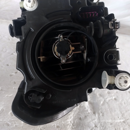 Original HELLA Left Front Light Volkswagen Caddy 2015 2K1941005A (1AE012286-05)