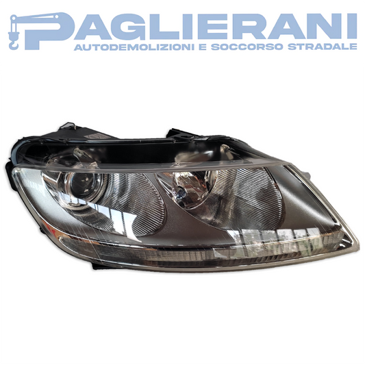 Original VALEO Right Front Light Volkswagen Phaeton Xenon 2002-2016 (3D1941016H)