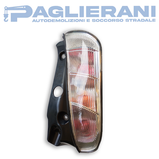 Fanale Posteriore DX Lancia Ypsilon 2006-2011 Grado A (Cod. Rif. 51786657)