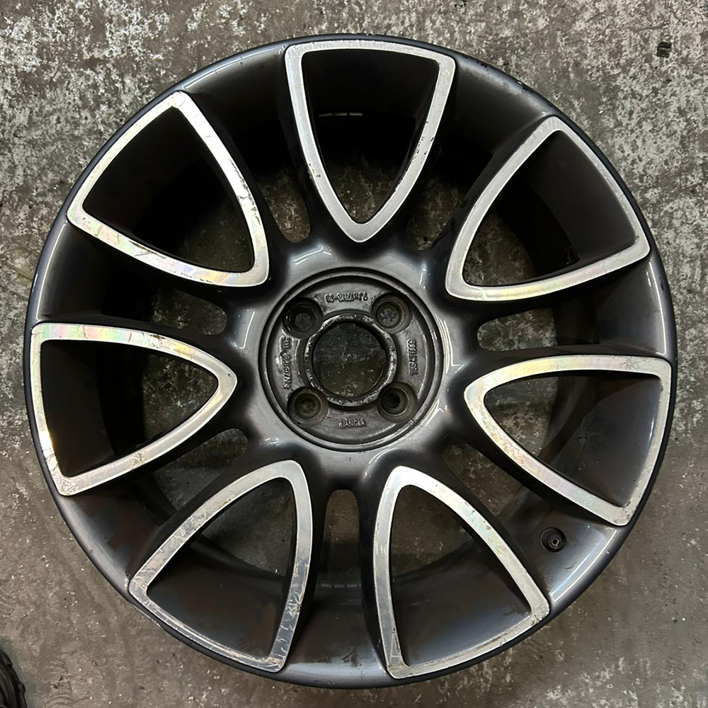 Cerchi in Lega Originali Lancia Delta 2008-2014 [4 Fori] R17x7J S22 [4 unità]