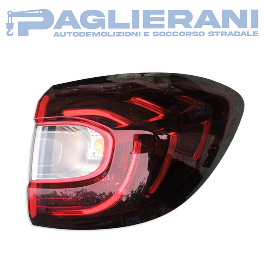 Fanale LED Posteriore Renault Captur 2017>2019 DX Grado A (Cod. Rif. 1090283 15049)