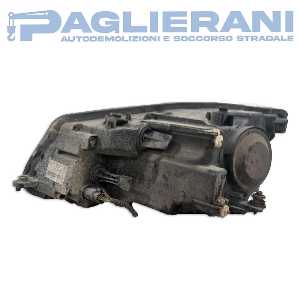 Fanale Anteriore Originale HELLA Destro DX Volkswagen Caddy III Serie 2012 (2K5941006B)