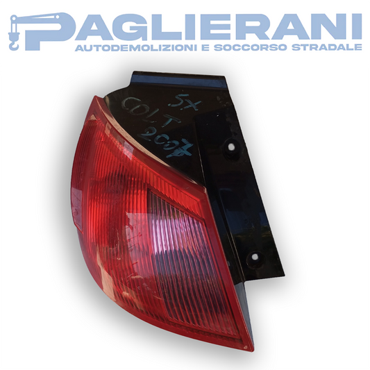 Fanale Posteriore SX Mitsubishi Colt 2006-2009 Grado A (Codice Rif. MR957365)