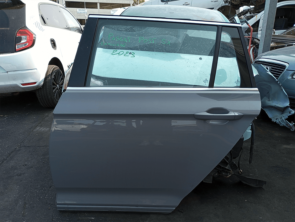 Porta Portiera Sportello Posteriore Originale Completo Volkswagen Passat Station Wagon B8 Variant Grigio 2023