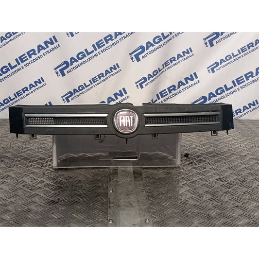 Original Front Grille Volkswagen Golf IV 1997-2003