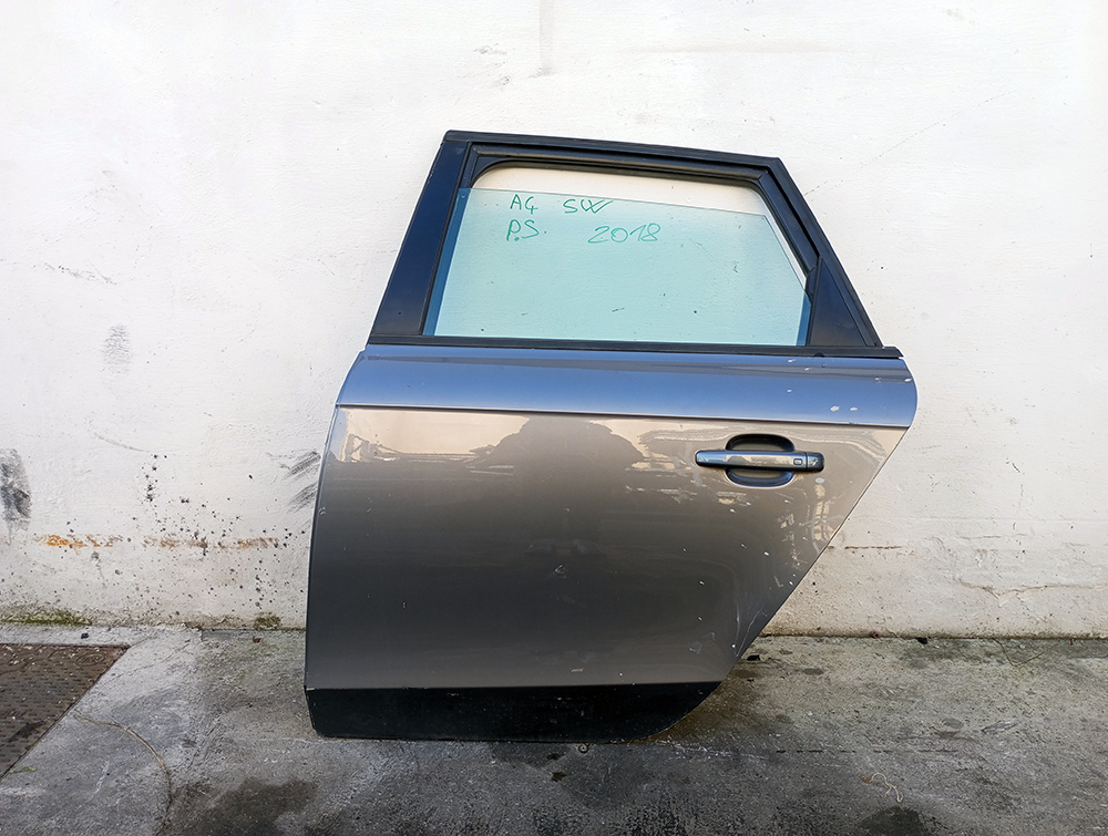Porta Portiera Sportello Posteriore Originale Completo Sinistro SX Audi A4 Station Wagon 2018 Grigio
