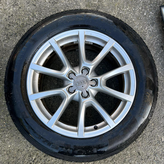 Cerchi in Lega Originali Audi Q5 2008-2012 [5 Fori] R18 x 8.0J ET39 [4 unità]