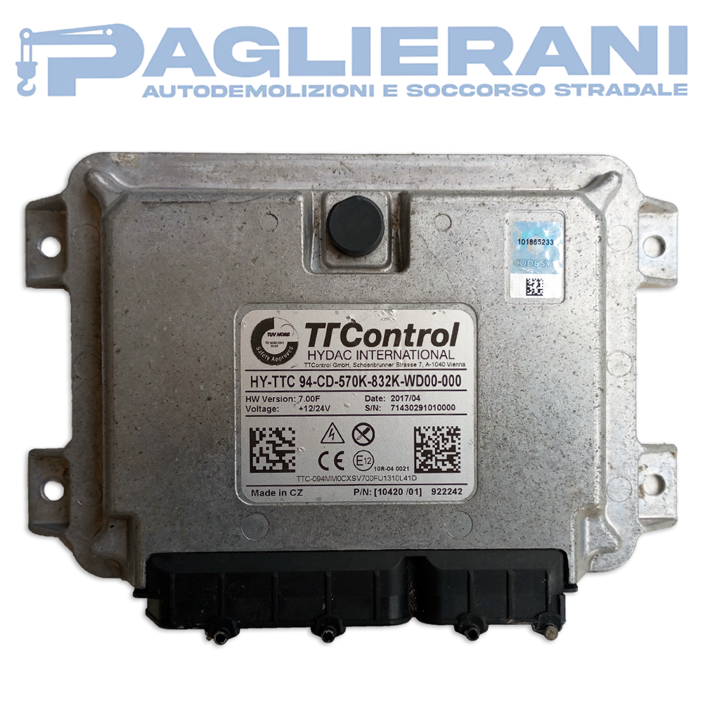 ECU Engine Control Unit TT Control HY-TTC 94-CD 570K 832K WD00 000 HYDAC